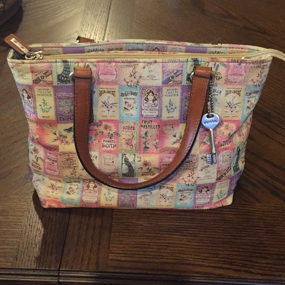 Fossil shoulder cross body soap label bag purse